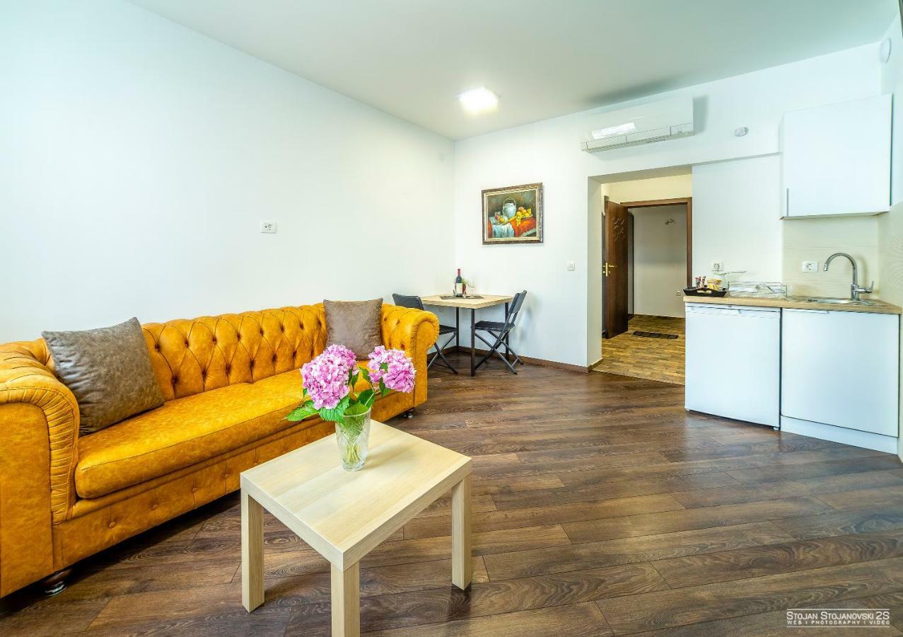 Urania Apartments Ohrid Exteriör bild